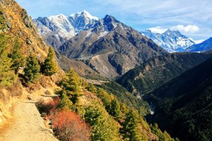 Best Time to Do Everest Base Camp Trek