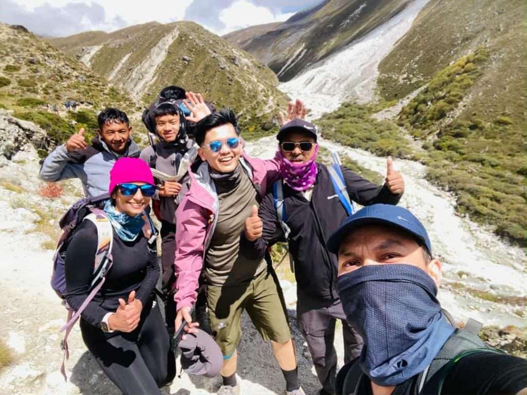 Luxury Helicopter Tour Himalayas