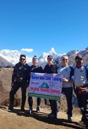 Top 10 Reasons to Choose a Private Guide for Trekking in Nepal – Customize Your Adventure for Ultimate Comfort.